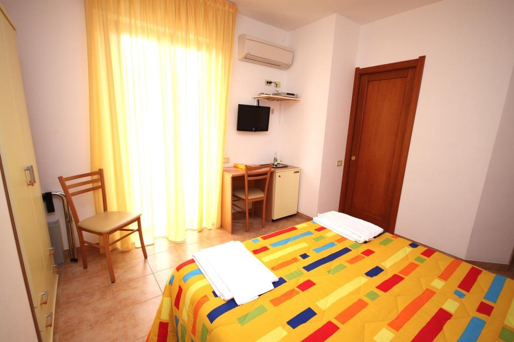 Hotel Alguer Chambre photo