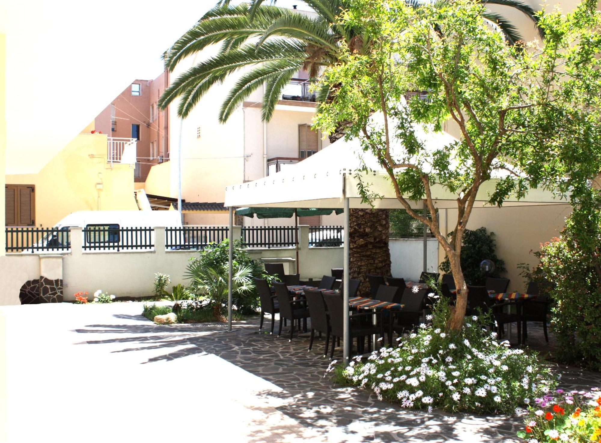 Hotel Alguer Extérieur photo